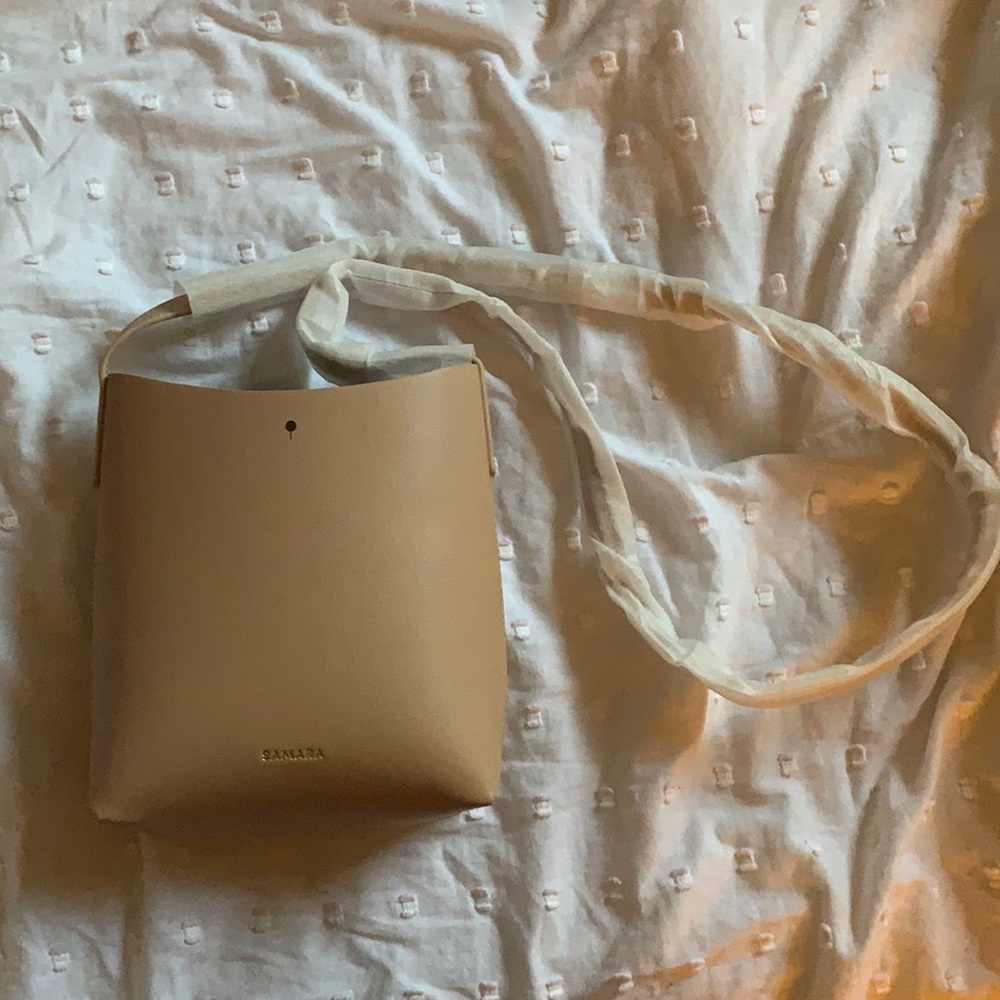 Samara crossbody purse